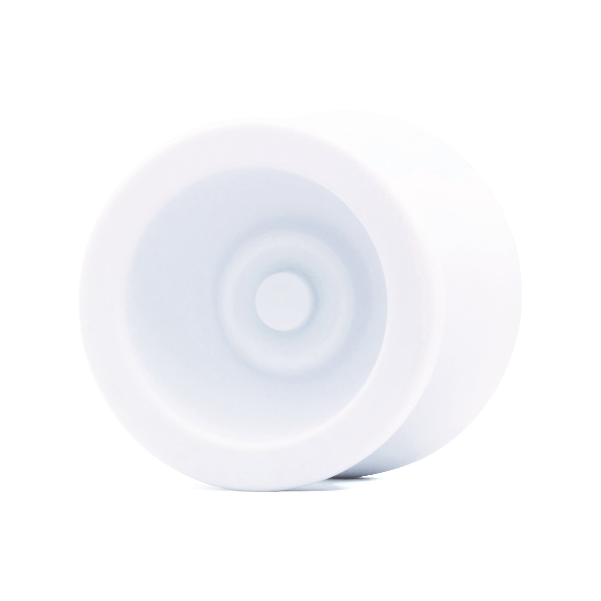 Plastic Peak yo-yo in White by CLYW and Luftverk