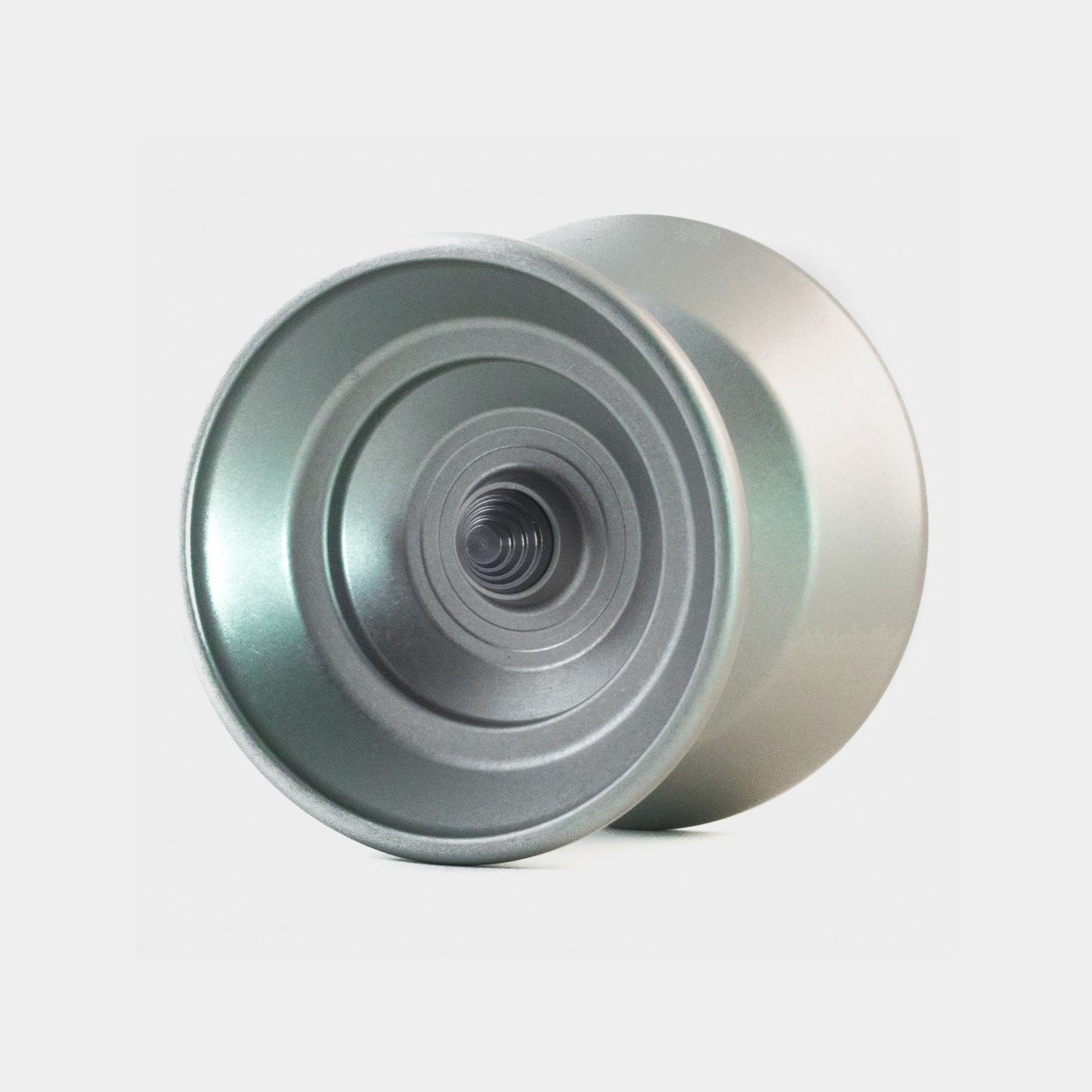 Benchmark W 2016 yo-yo in Clear by One Drop YoYos