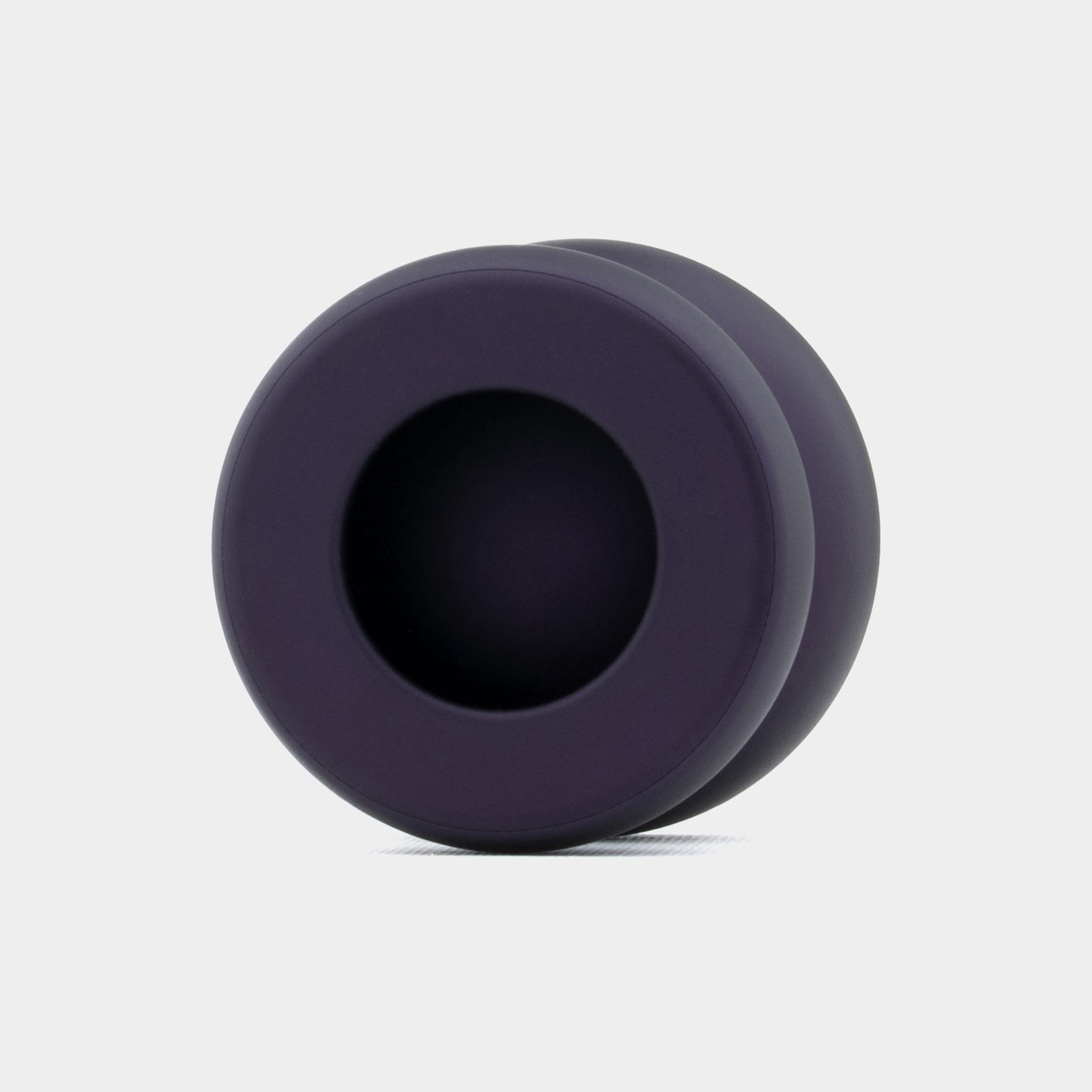Fruitloop yo-yo in Indigo Dusk by atmos projects
