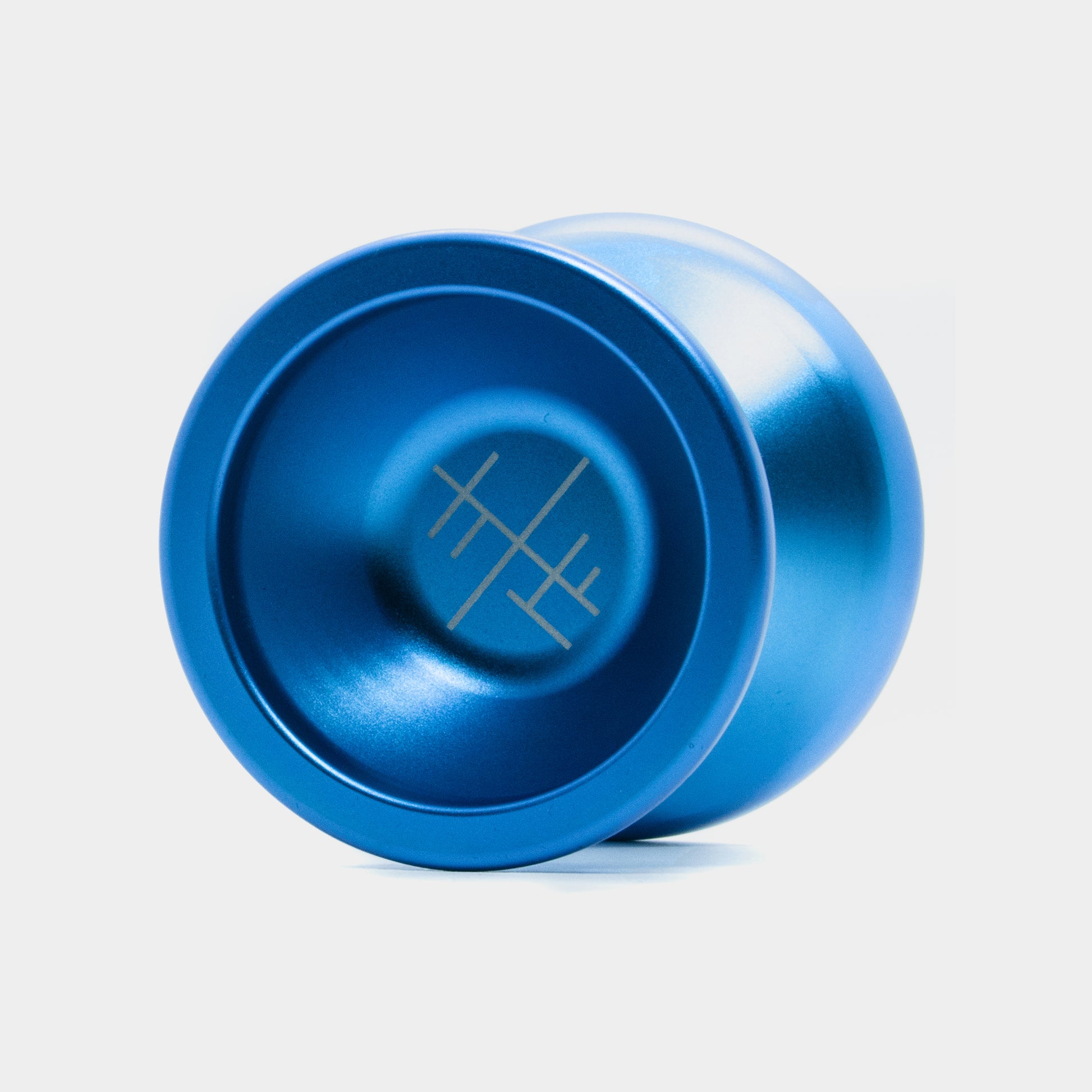 L yo-yo in Blue by SF Yoyos