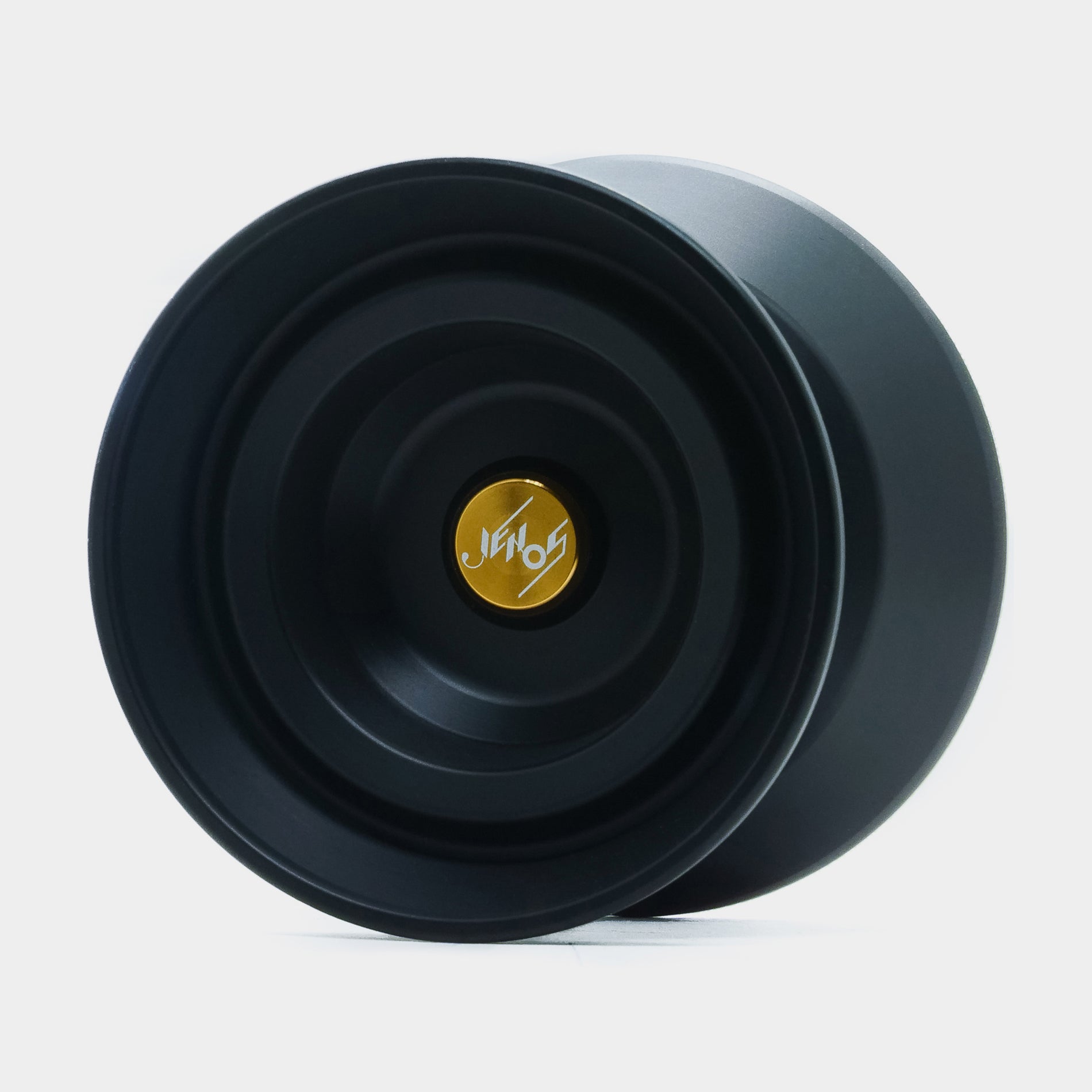 Jenos yo-yo in Black / Gold by C3yoyodesign