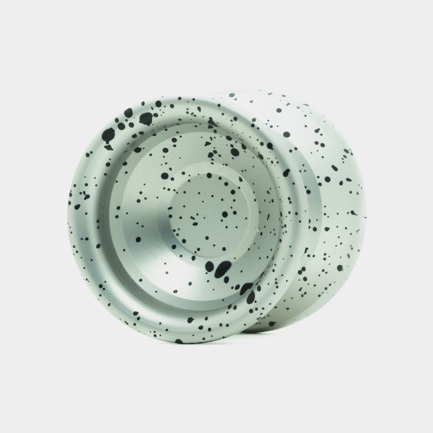 ReCognition yo-yo in Silver / Black speckle by UNPRLD