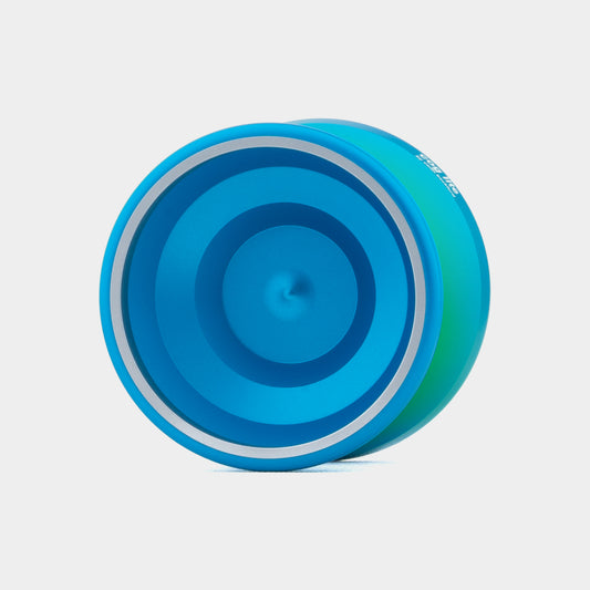 Coglite yo-yo in Aqua / Green Fade by UNPRLD