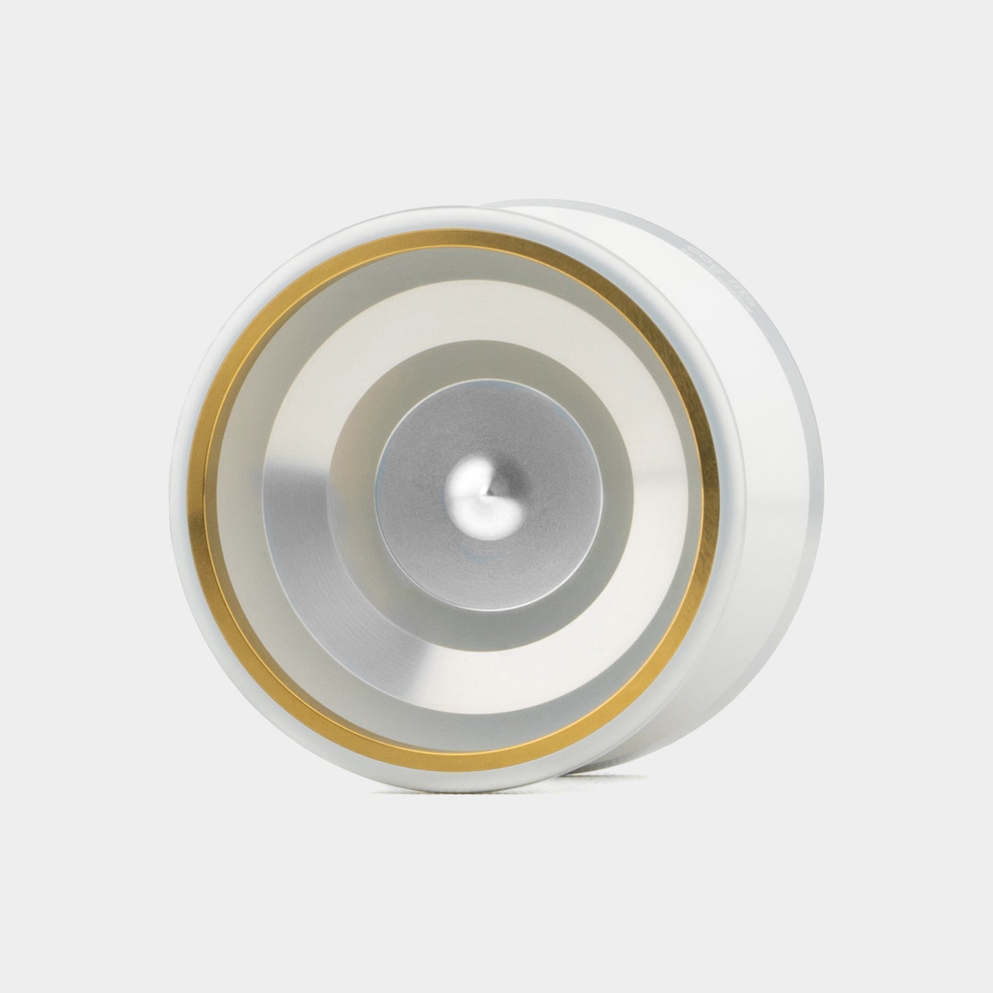 Coglite yo-yo in Clear / Gold by UNPRLD