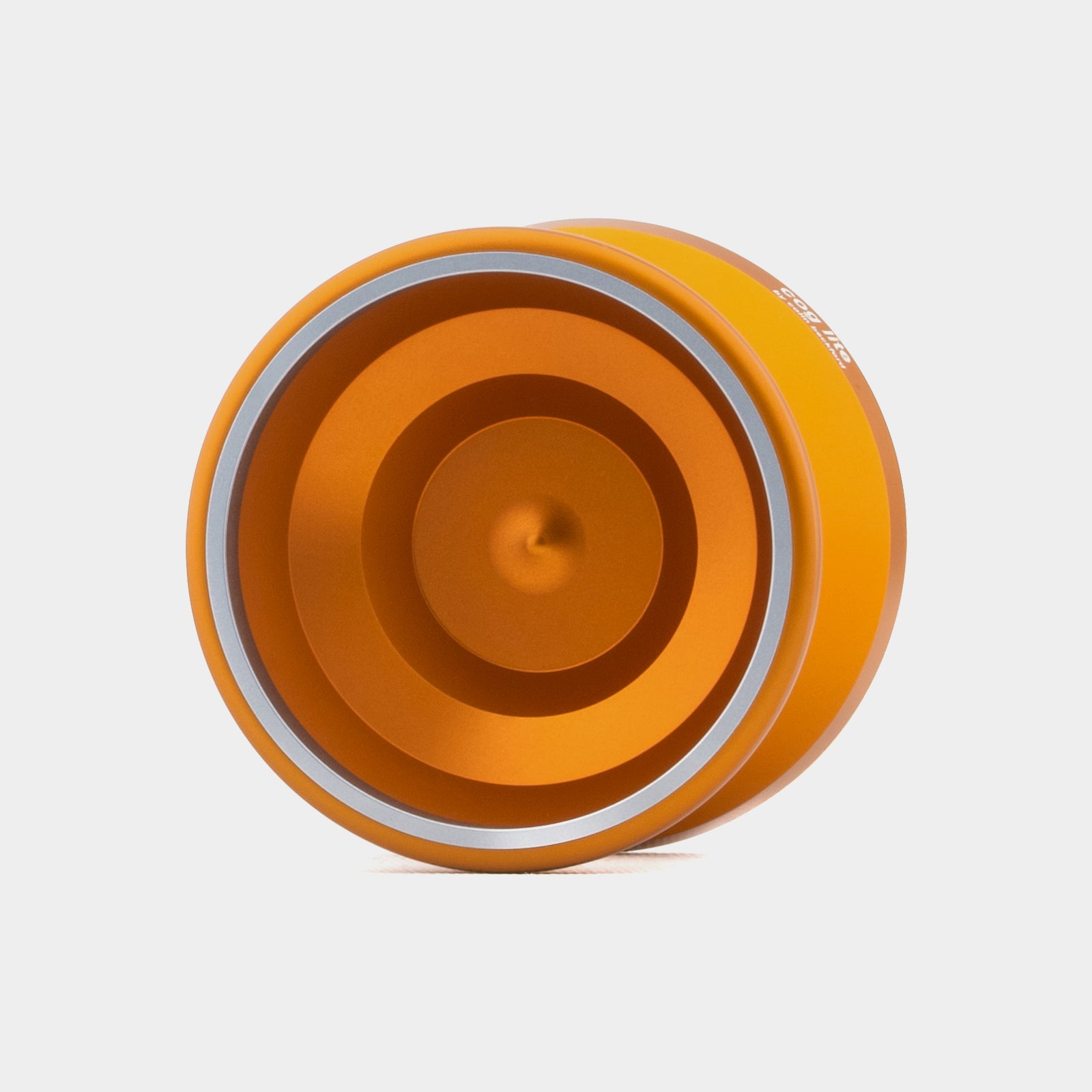 Coglite yo-yo in Orange by UNPRLD