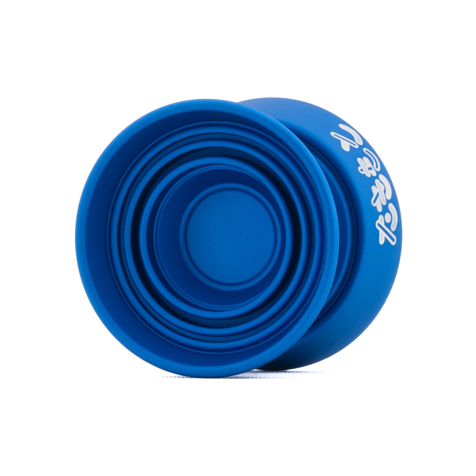 TM yo-yo in Blue by yoyorecreation