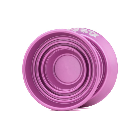 TM yo-yo in Pink by yoyorecreation